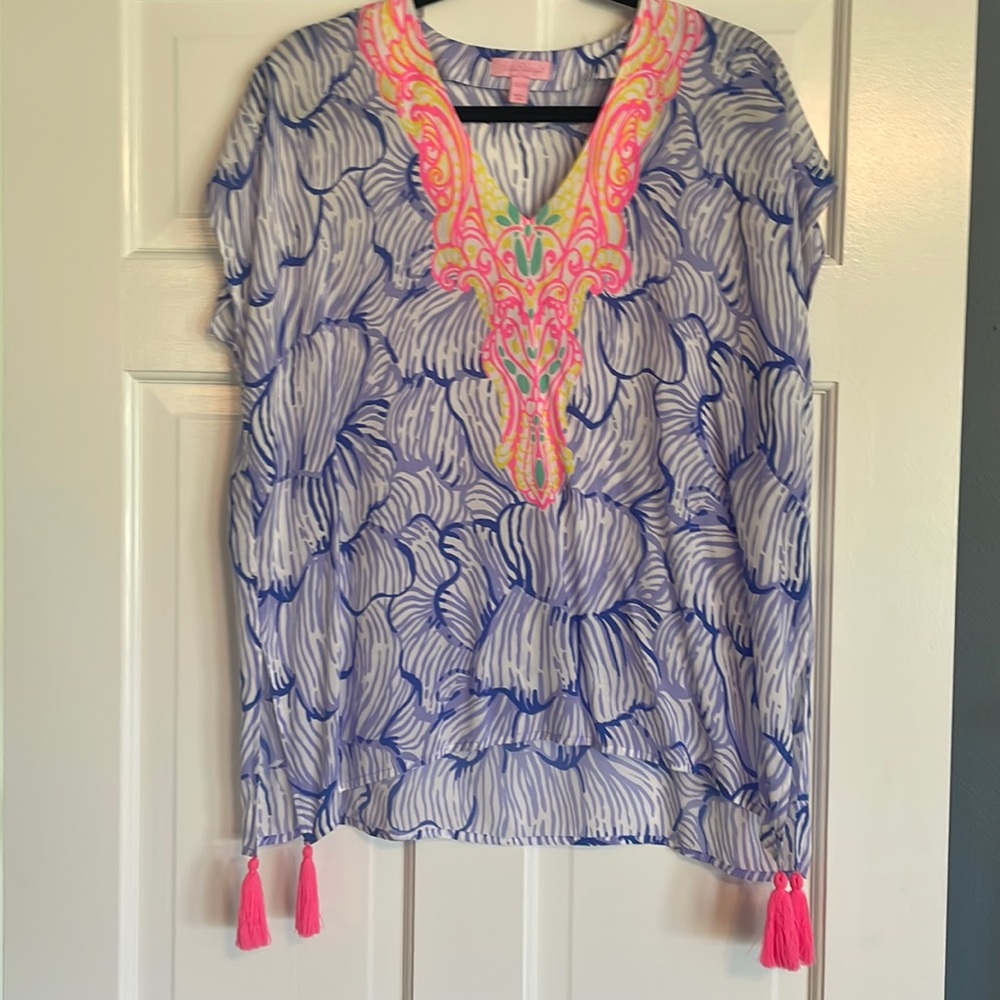 Lilly Pulitzer poncho style top size XXS/XS
